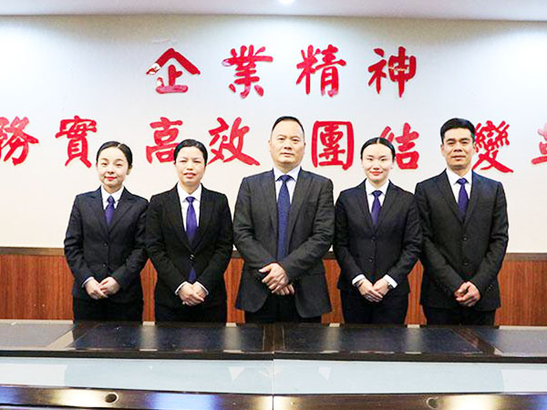 錦馬企業(yè)各區(qū)域負(fù)責(zé)人簽訂2018年度績效考核責(zé)任狀 錦馬企業(yè)各區(qū)域負(fù)責(zé)人簽訂2018年度績效考核責(zé)任狀