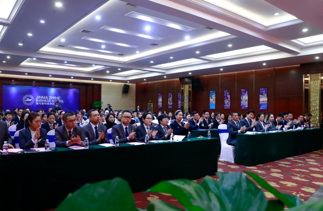 奮進(jìn)2021樹新標(biāo)開新局！錦馬企業(yè)年度工作會議圓滿落幕!