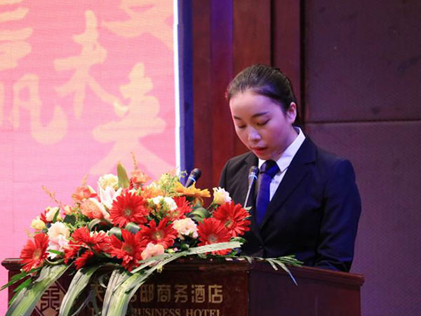 郴州錦馬置業(yè)有限公司,會(huì)議室,標(biāo)準(zhǔn)房,豪華房,商務(wù)房,娛樂(lè)房,商務(wù)休閑房,豪華套房哪里好 郴州錦馬置業(yè)有限公司,會(huì)議室,標(biāo)準(zhǔn)房,豪華房,商務(wù)房,娛樂(lè)房,商務(wù)休閑房,豪華套房哪里好