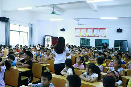 郴州錦馬置業(yè)有限公司,天一房產銷售,五嶺新天地樓盤銷售,錦馬時代中心房產銷售,酒店經營管理哪里好