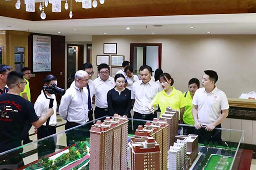 郴州錦馬置業(yè)有限公司,天一房產(chǎn)銷售,五嶺新天地樓盤銷售,錦馬時(shí)代中心房產(chǎn)銷售,酒店經(jīng)營(yíng)管理哪里好