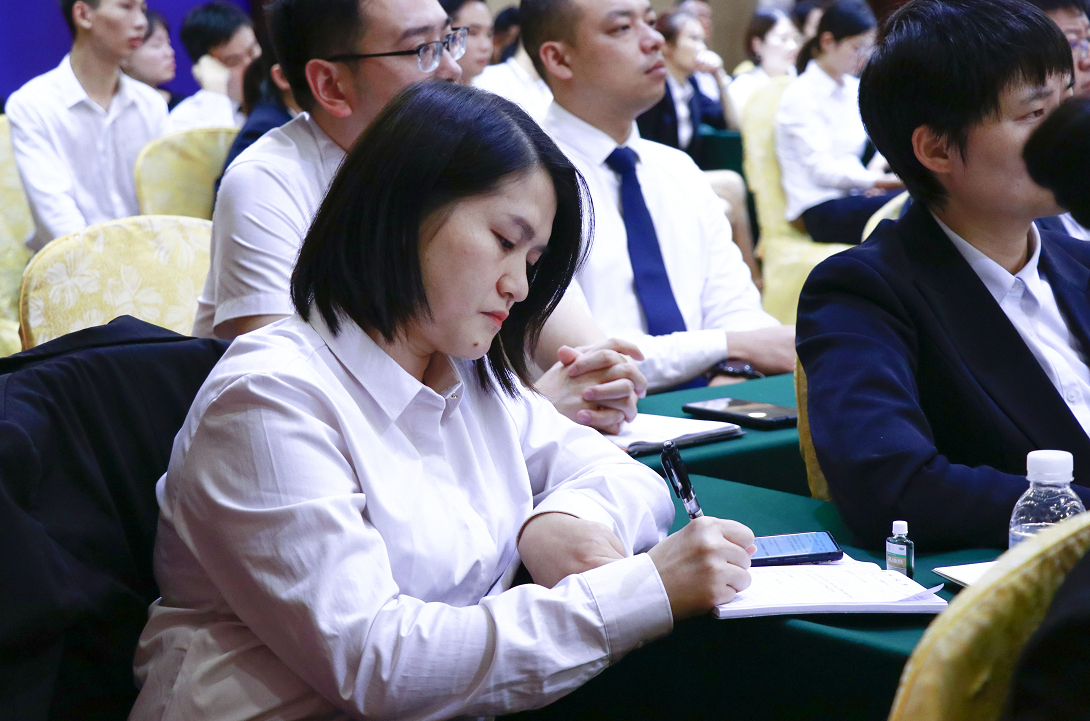 郴州錦馬置業(yè)有限公司,天一房產(chǎn)銷售,五嶺新天地樓盤銷售,錦馬時(shí)代中心房產(chǎn)銷售,酒店經(jīng)營(yíng)管理哪里好