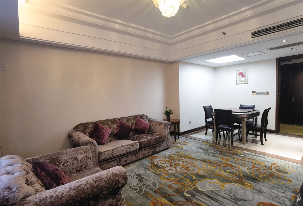 上海錦馬企業(yè)發(fā)展有限公司,五嶺新天地樓盤銷售,錦馬時(shí)代中心房產(chǎn)銷售,酒店住哪里好!